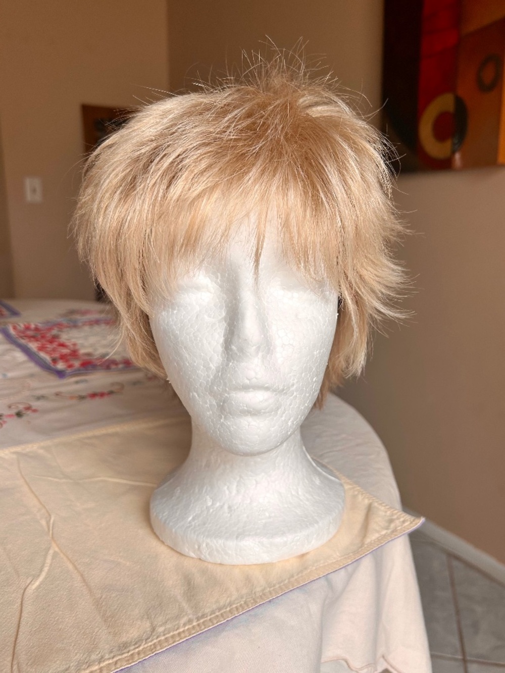 Short Blond Wig Model 2347 Lizzy by Rene of Paris In Creamy Blond
